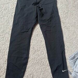 Nike womens Black Leggings